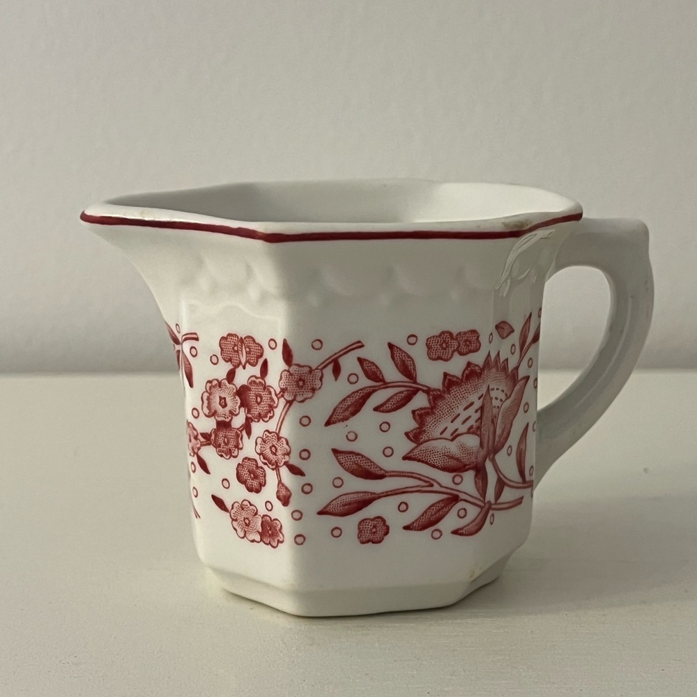Vintage Syracuse China Roxbury Econo Rim  Red Mini Creamer Restaurant Ware